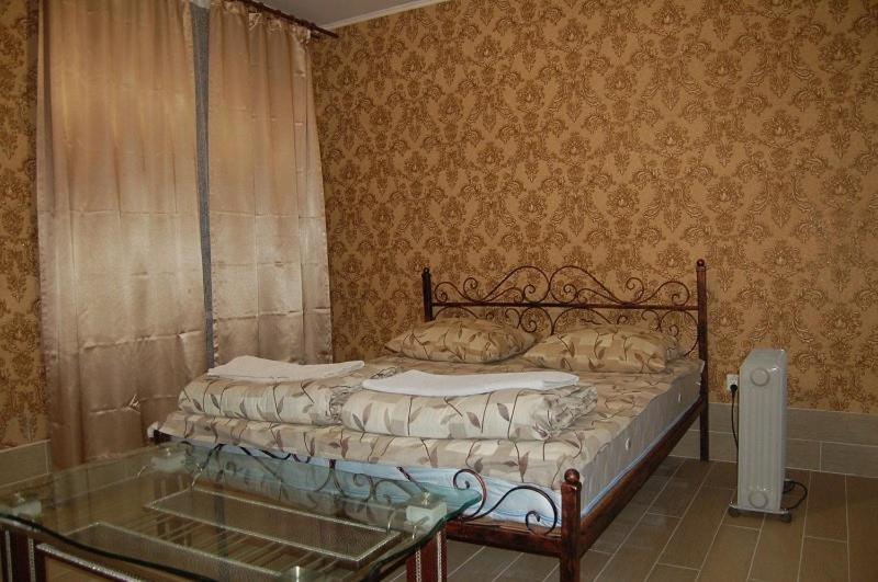 Apartment On Stepana Bandery 37 Постійне Електропостачання リヴィウ エクステリア 写真