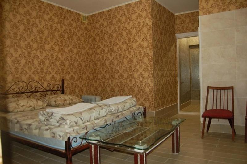 Apartment On Stepana Bandery 37 Постійне Електропостачання リヴィウ エクステリア 写真